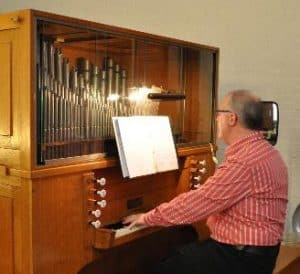 Organist Arie de Reuver vertrekt