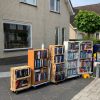 Mooi weer-boekenverkoop voor Delta voor Indonesië arnemuiden boekverkoop