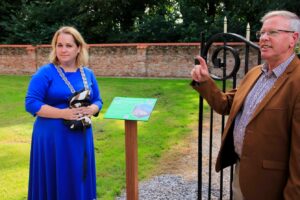 Historische wandeling Hof te Zande geopend